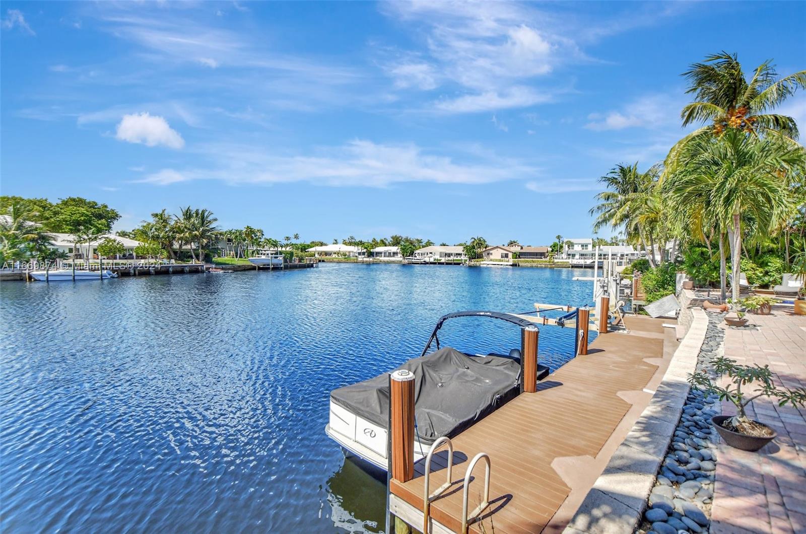 1519 Southwest 6th Terrace Boca Raton, FL 33486 - Photo 9 of 41