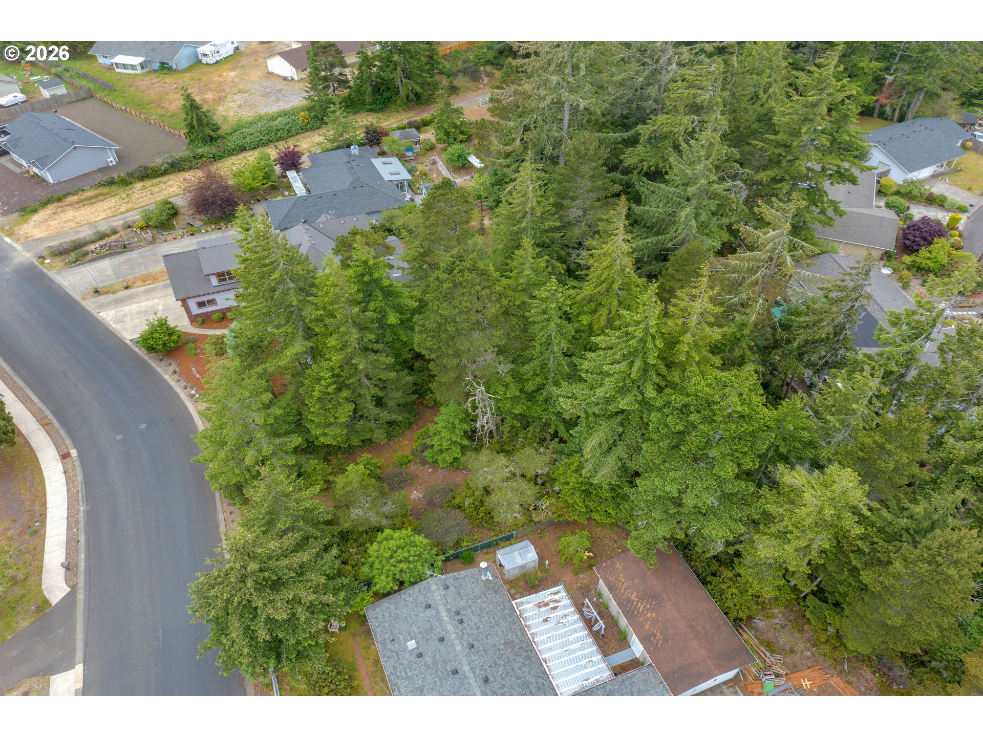 1639 Willow Loop Florence, OR 97439 - Photo 3 of 18