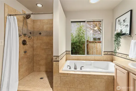 $779,950 | 15608 156th Place Southeast, Renton, WA 98058