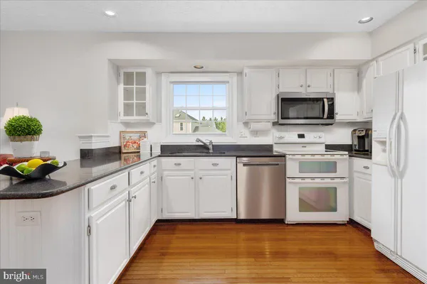 $565,000 | 5614 Glen Cove Court, Frederick, MD 21703