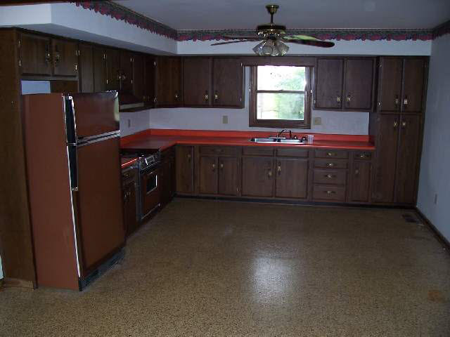 5779 Bandmill Road Vincennes, IN 47591 - Photo 3 of 6 Gallery Image 3