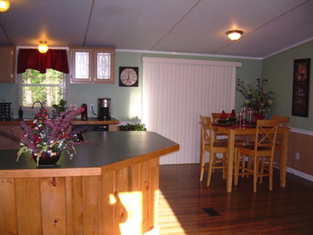 226 Humble Fields Road Dalton, GA 30721 - Photo 4 of 11 Breakfast Area/Kitch