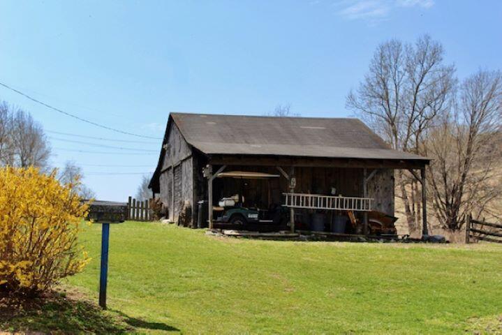 2011 Broadhead School Road Middlebrook, VA 24459 - Photo 10 of 41 26