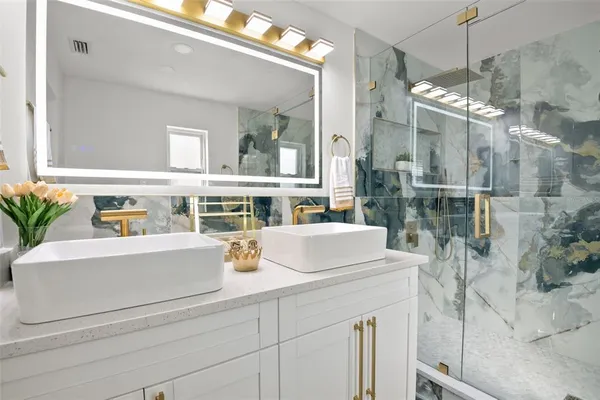 $589,500 | 650 Pinecrest Drive, Largo, FL 33770