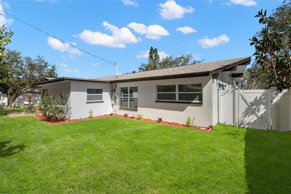 $589,500 | 650 Pinecrest Drive, Largo, FL 33770