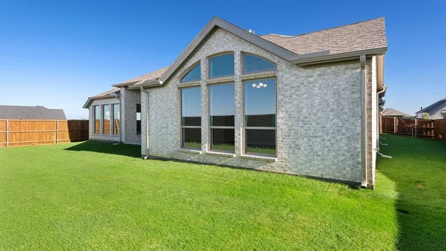 $627,900 | 245 Rosemallow Lane, Waxahachie, TX 75165