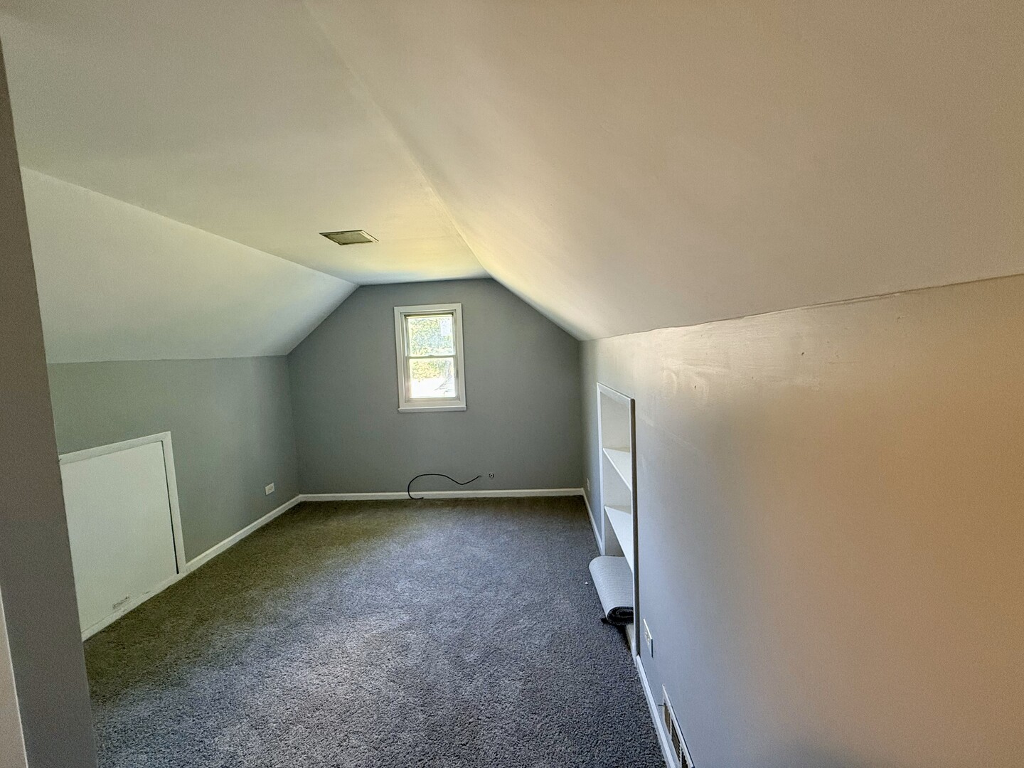 263 Allegheny Street Park Forest, IL 60466 - Photo 12 of 15 a view of an empty room with a window