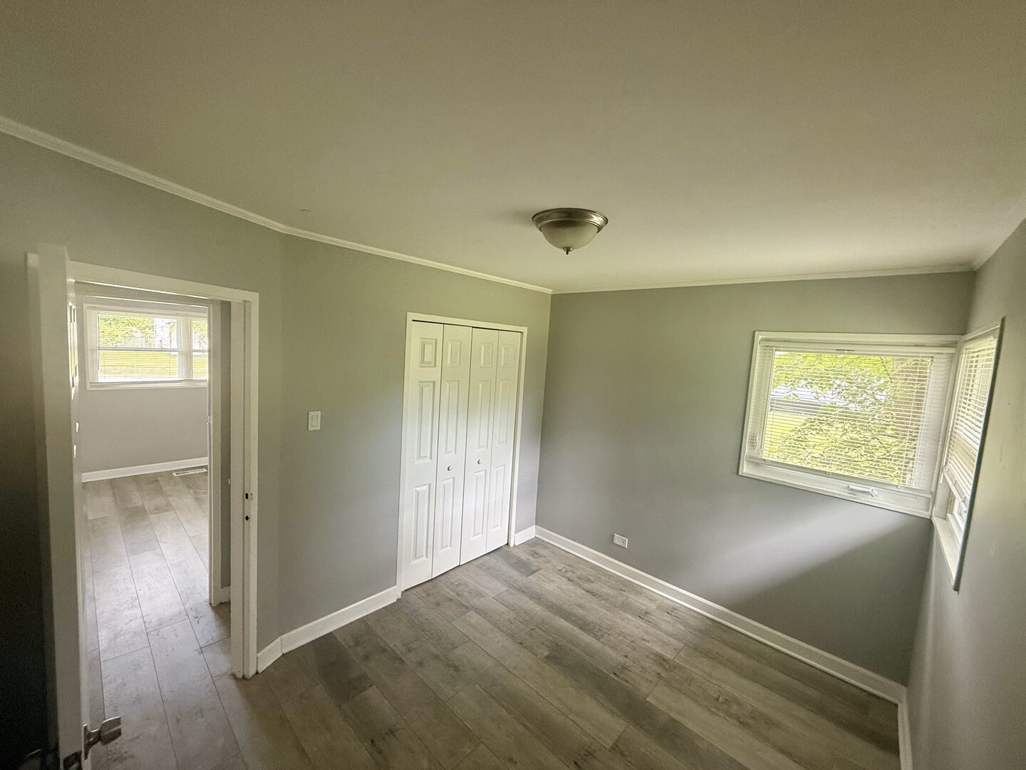 263 Allegheny Street Park Forest, IL 60466 - Photo 9 of 15 a view of an empty room and window