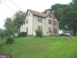 198 Brick Road Oxford, PA 19363 - Photo 2 of 6 Gallery Image 2