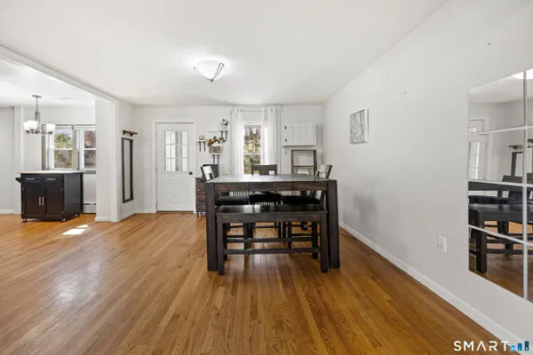 $369,900 | 278 Hobart Street, Southington, CT 06489