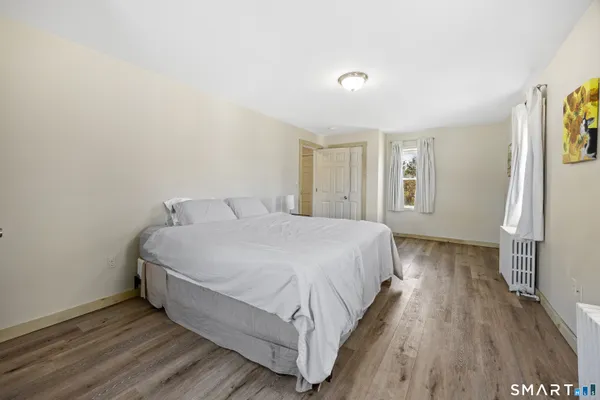 $369,900 | 278 Hobart Street, Southington, CT 06489