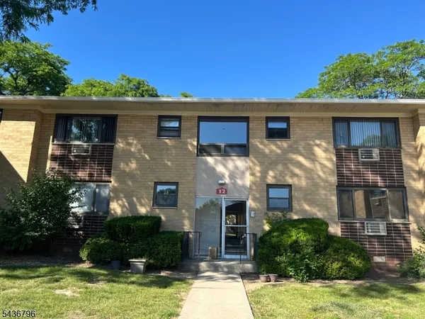$189,000 | 401 Highway 22, Unit 12D, Plainfield, NJ 07060