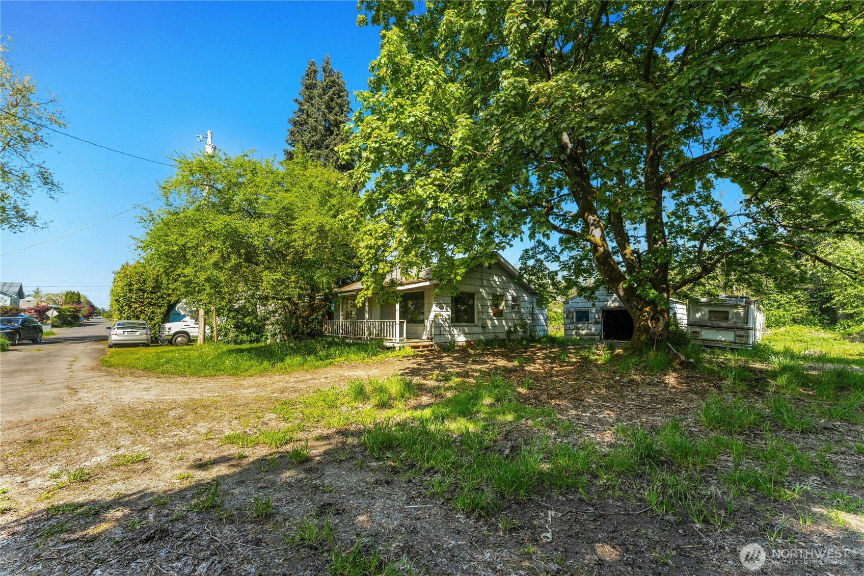 99 Sumner Avenue Sumner, WA 98390 - Photo 2 of 14