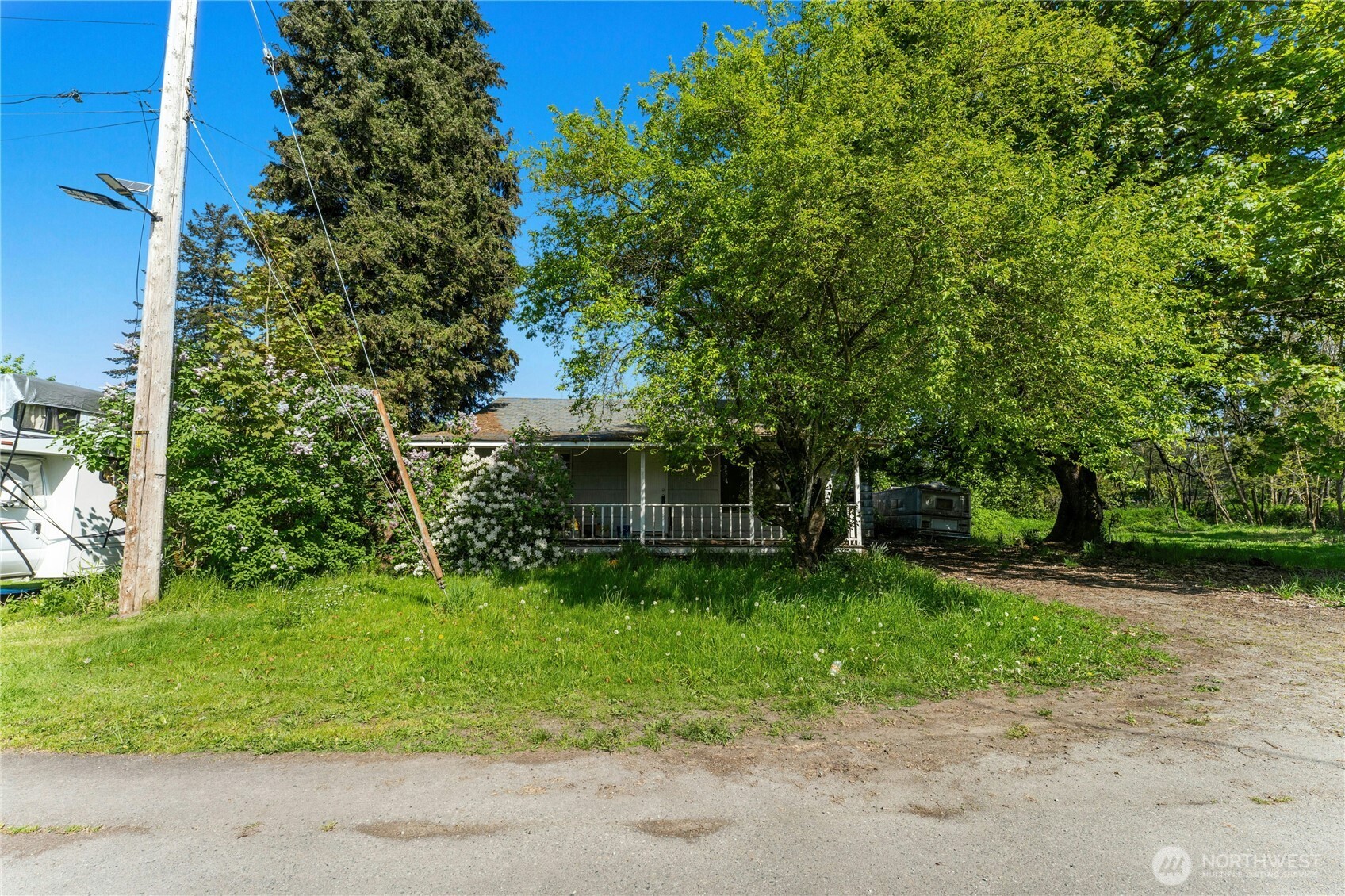 99 Sumner Avenue Sumner, WA 98390 - Photo 3 of 14