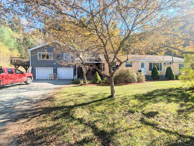 $359,950 | 43 Crestwood Drive, St. Johnsbury, VT 05819