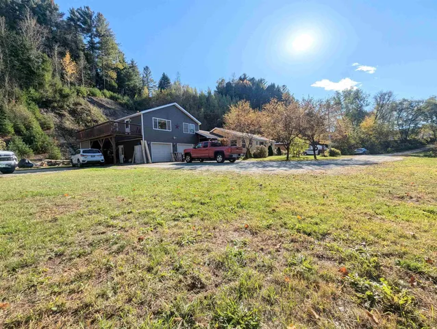 $359,950 | 43 Crestwood Drive, St. Johnsbury, VT 05819