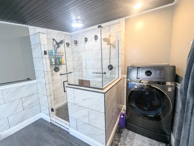 $359,950 | 43 Crestwood Drive, St. Johnsbury, VT 05819