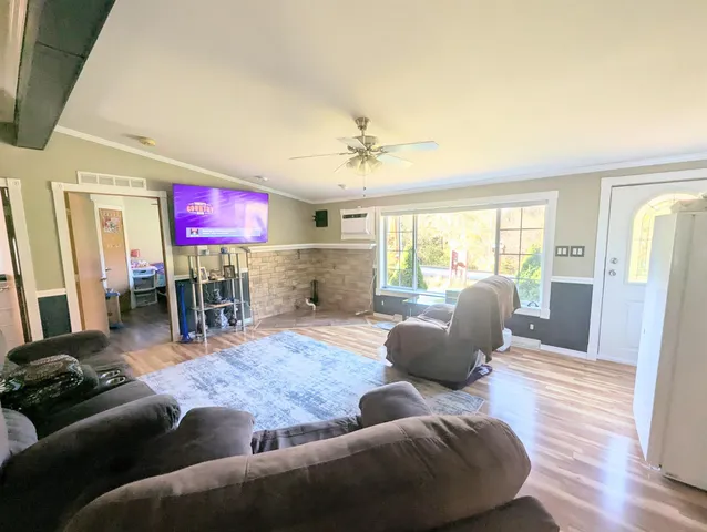 $359,950 | 43 Crestwood Drive, St. Johnsbury, VT 05819