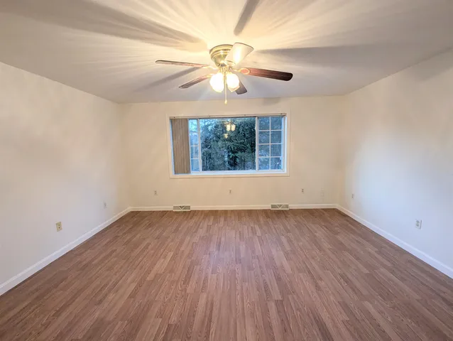 $329,950 | 43 Crestwood Drive, St. Johnsbury, VT 05819