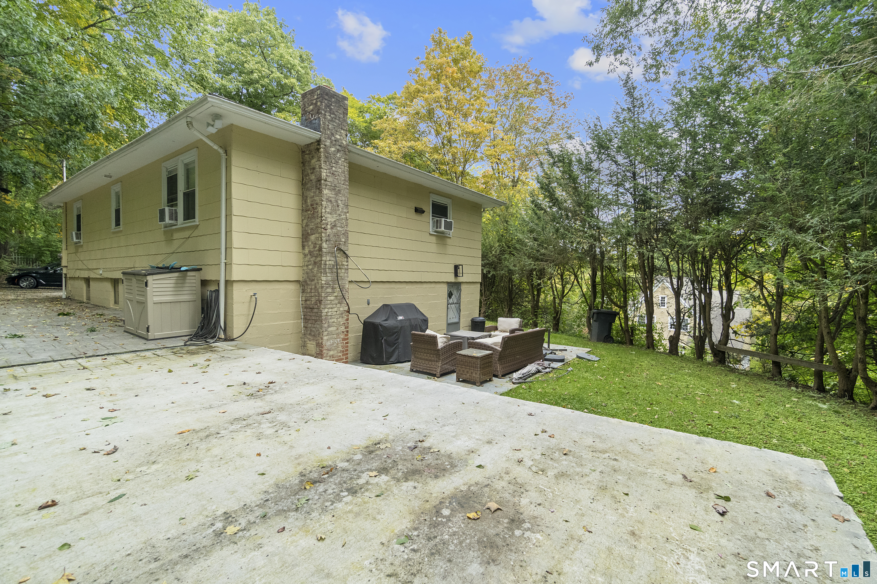 14 9th Lane Ridgefield, CT 06877 - Photo 12 of 18 Gallery Image 12
