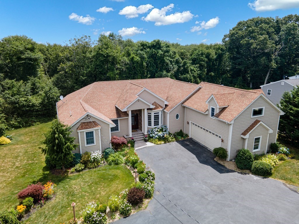77 Watuppa Road Westport, MA 02790 - Photo 1 of 33 Gallery Image 1