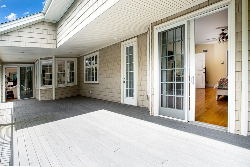 77 Watuppa Road Westport, MA 02790 - Photo 15 of 33 Gallery Image 15