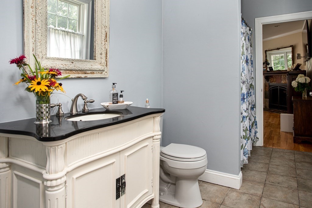 77 Watuppa Road Westport, MA 02790 - Photo 21 of 33 Gallery Image 21