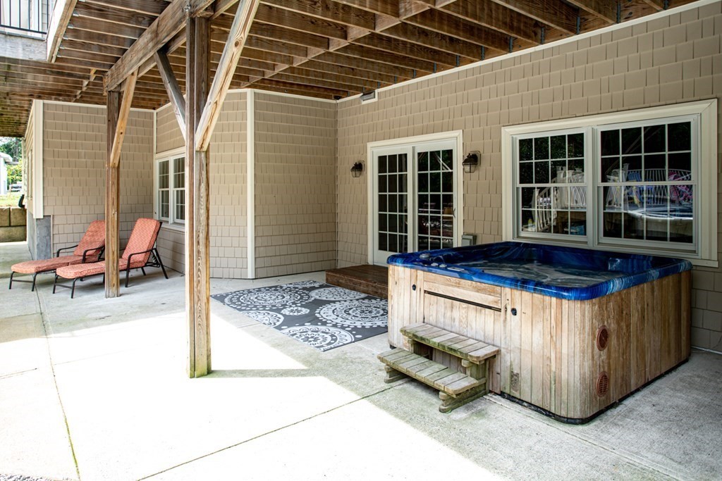 77 Watuppa Road Westport, MA 02790 - Photo 29 of 33 Gallery Image 29
