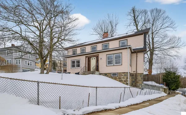 $1,349,000 | 27 South Crescent Circuit, Boston, MA 02135