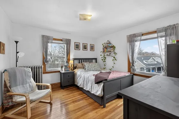 $1,349,000 | 27 South Crescent Circuit, Boston, MA 02135