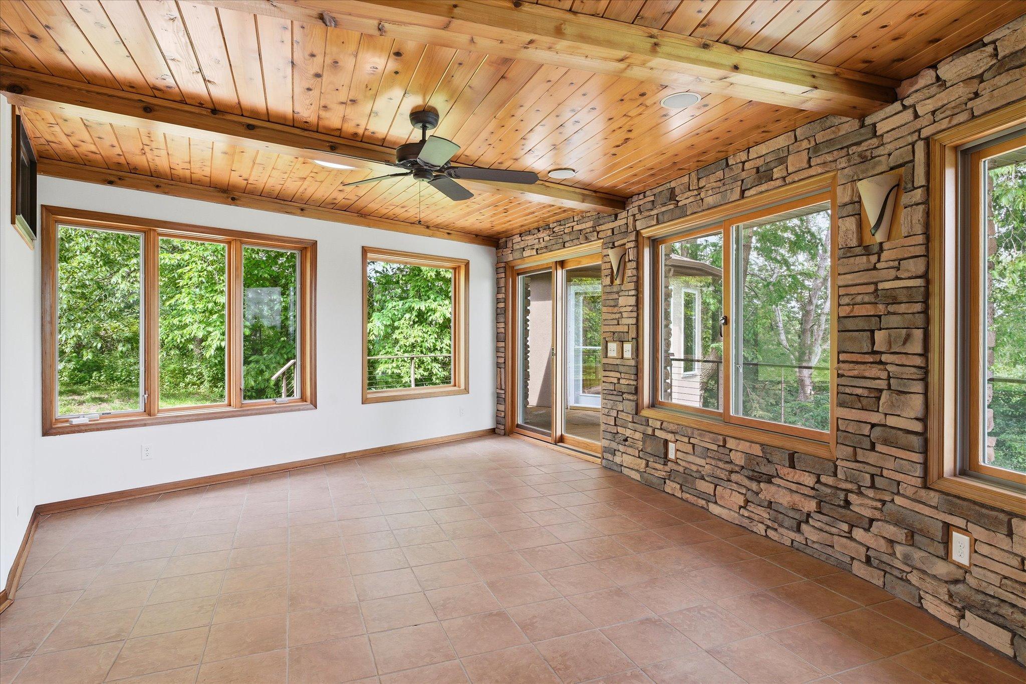 10129 Eden Prairie Road Eden Prairie, MN 55347 - Photo 19 of 44 Gallery Image 19