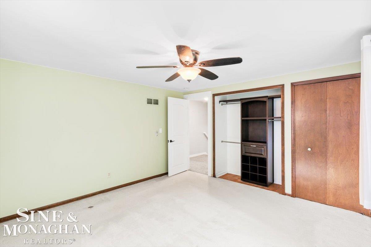 5236 County Line Road New Haven, MI 48048 - Photo 19 of 40 50118143-18.JPG