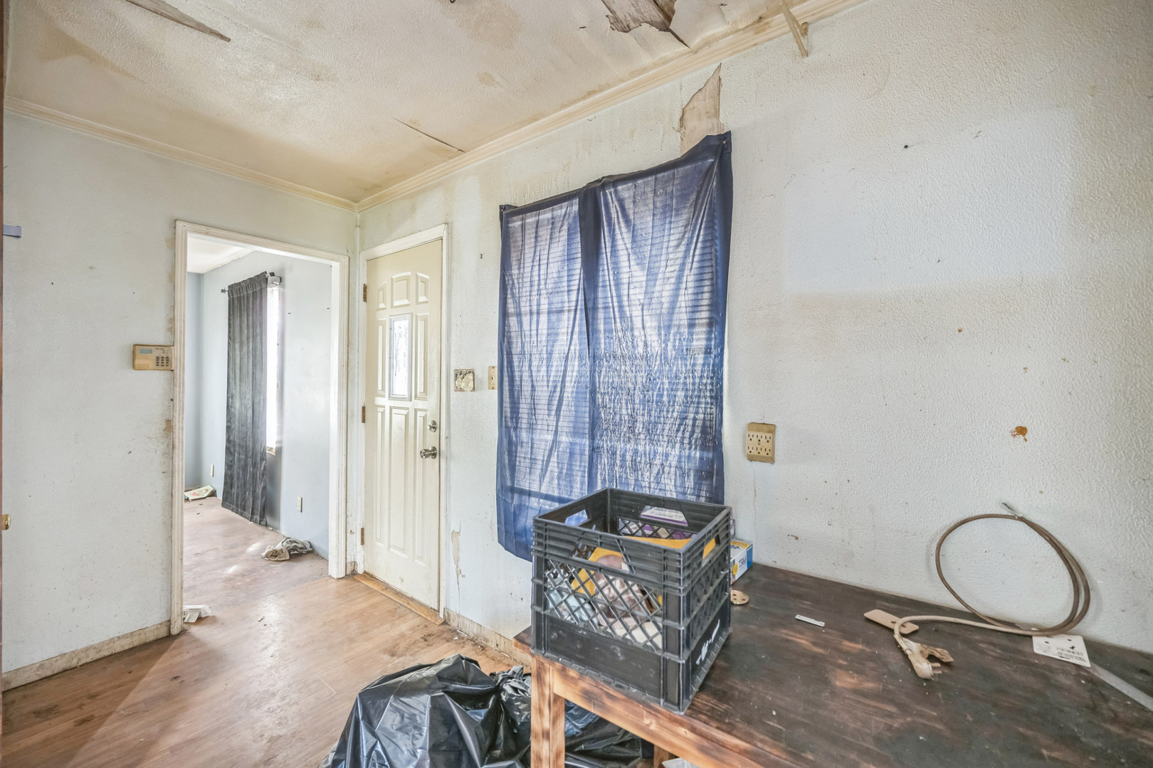 230 West Garfield Avenue Decatur, IL 62526 - Photo 19 of 34 a view of room with furniture and wooden floor