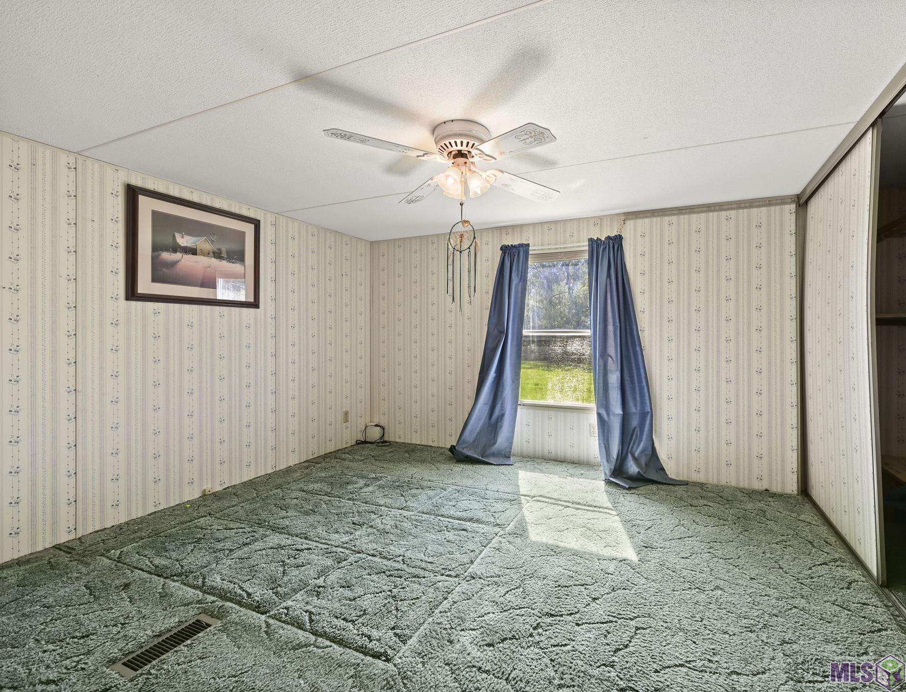 11111 George Lambert Road St. Amant, LA 70774 - Photo 12 of 14