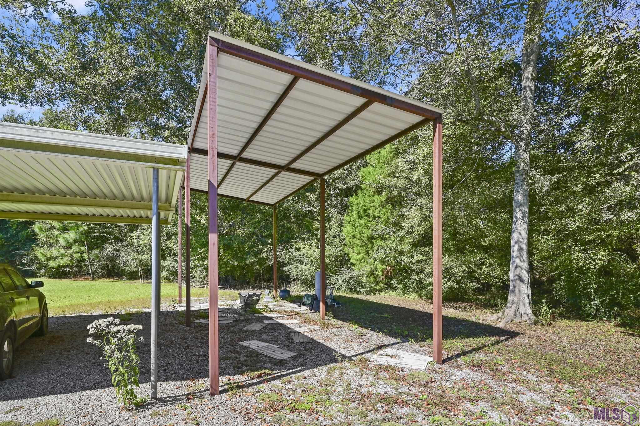 11111 George Lambert Road St. Amant, LA 70774 - Photo 4 of 14