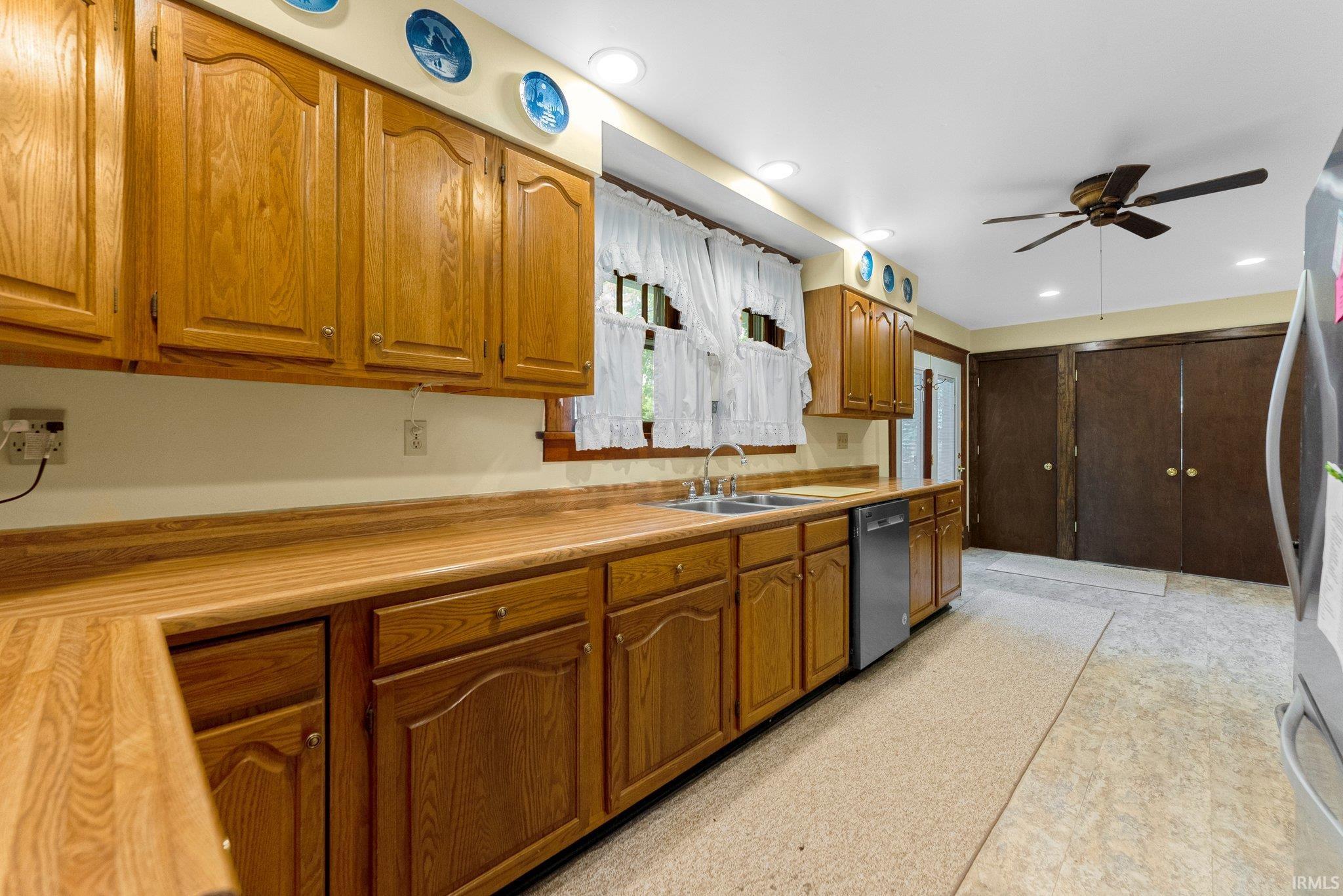 315 West 9th Street Rochester, IN 46975 - Photo 14 of 31