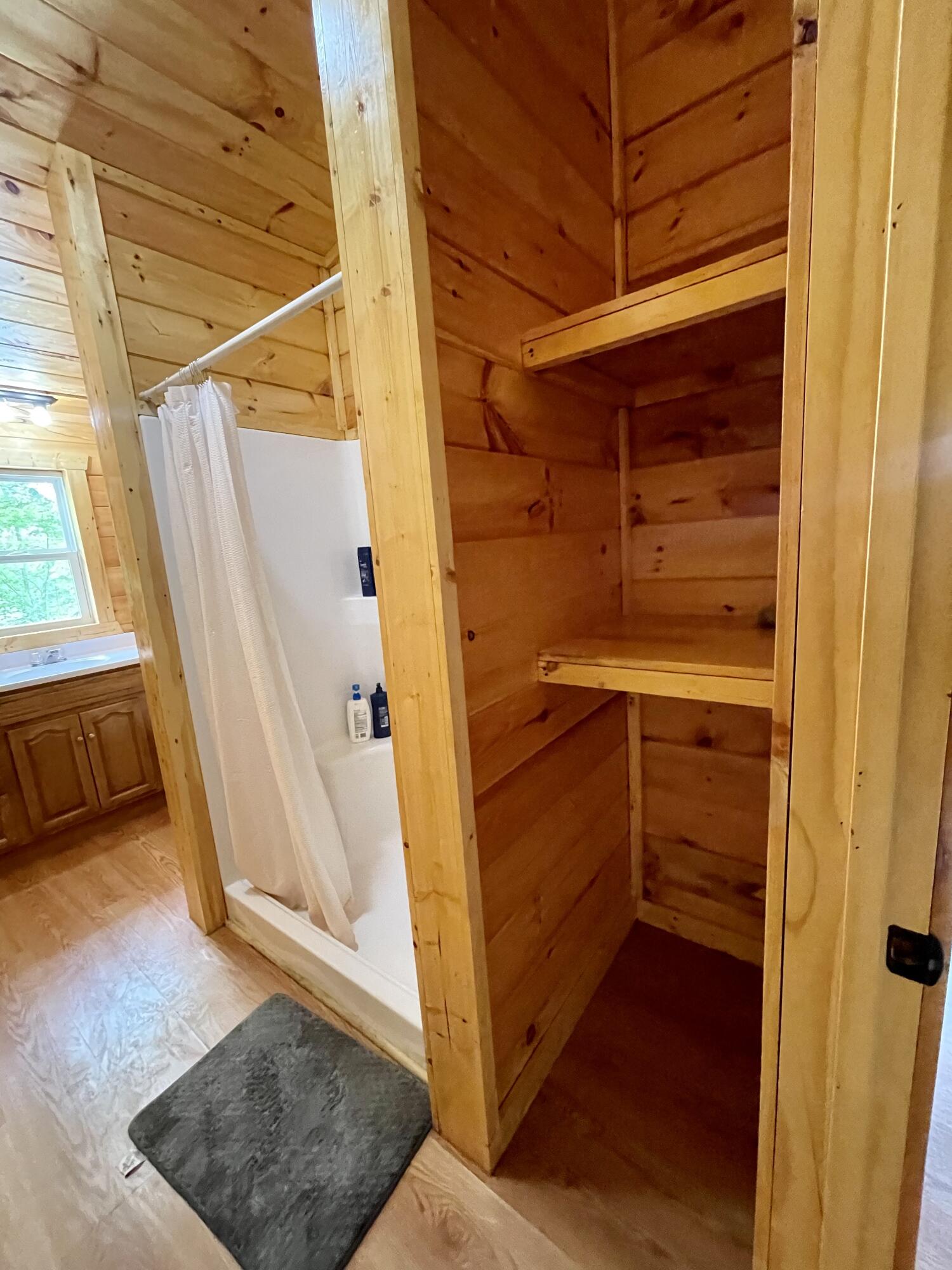 593 Low Gap Road Pine Knot, KY 42635 - Photo 28 of 40 8F16D554-759A-4627-8518-41A518DF512C