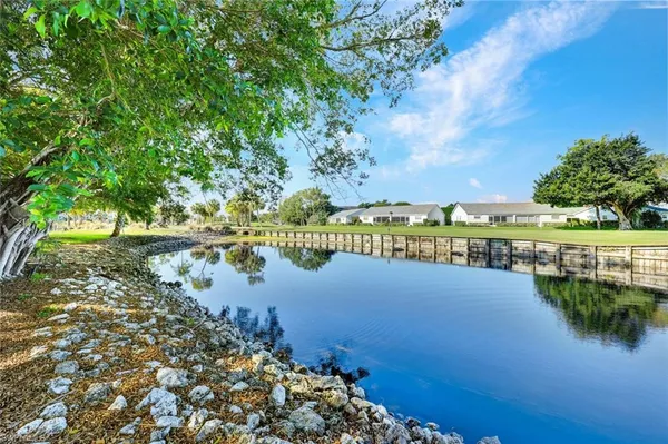 $2,395 | 100 Forest Lakes Boulevard, Unit 110, Naples, FL 34105