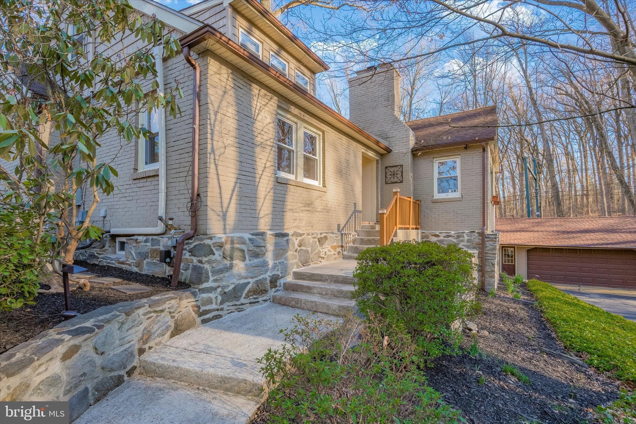 700 Pine Ridge Road Media, PA 19063 - Photo 2 of 37 Charming path leading to front door