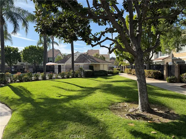 $899,900 | 2720 East Walnut Avenue, Unit 73, Orange, CA 92867