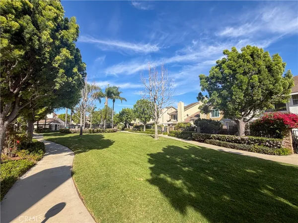 $899,900 | 2720 East Walnut Avenue, Unit 73, Orange, CA 92867