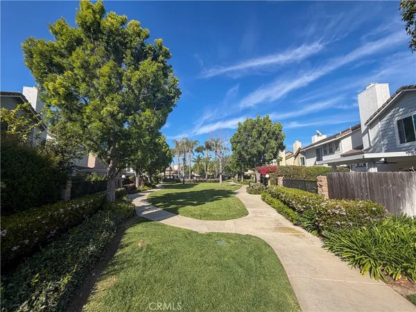 $899,900 | 2720 East Walnut Avenue, Unit 73, Orange, CA 92867