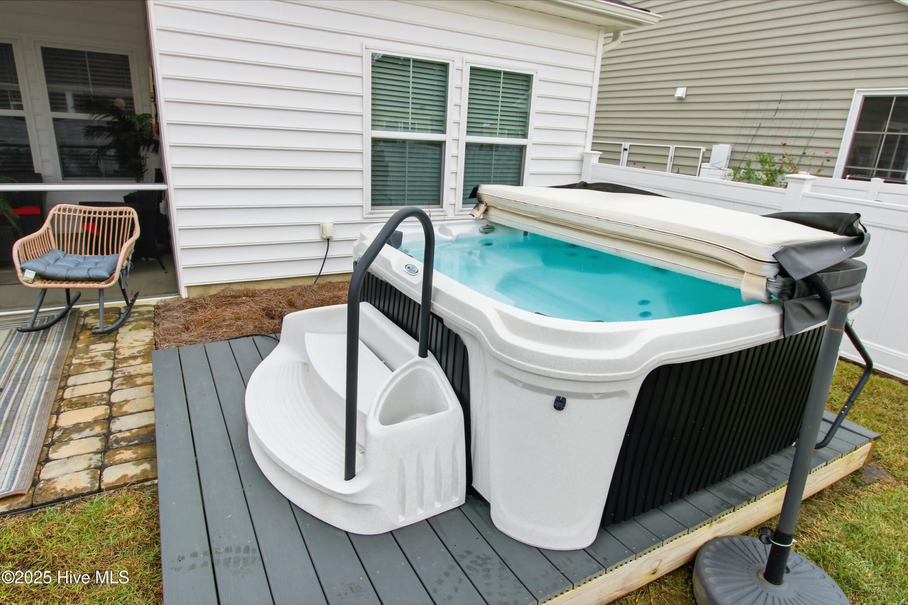 8866 Mobile Avenue Northwest Calabash, NC 28467 - Photo 25 of 43 Hot Tub in Back
