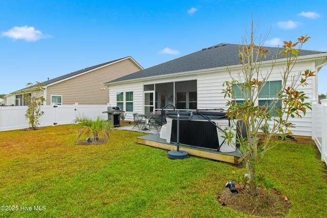 $385,000 | 8866 Mobile Avenue Northwest, Calabash, NC 28467