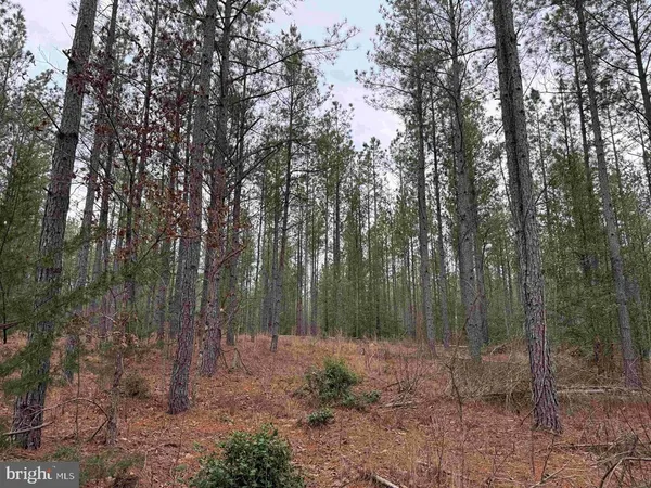 $780,000 | Dogwood Drive, Farnham, VA 22460