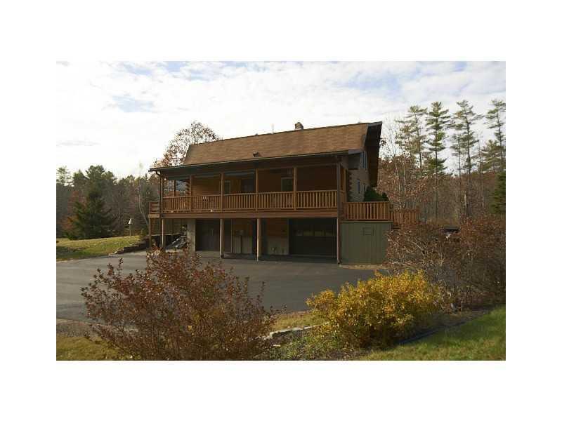 52 Staples Point Road Freeport, ME 04032 - Photo 3 of 26 Exterior Front.