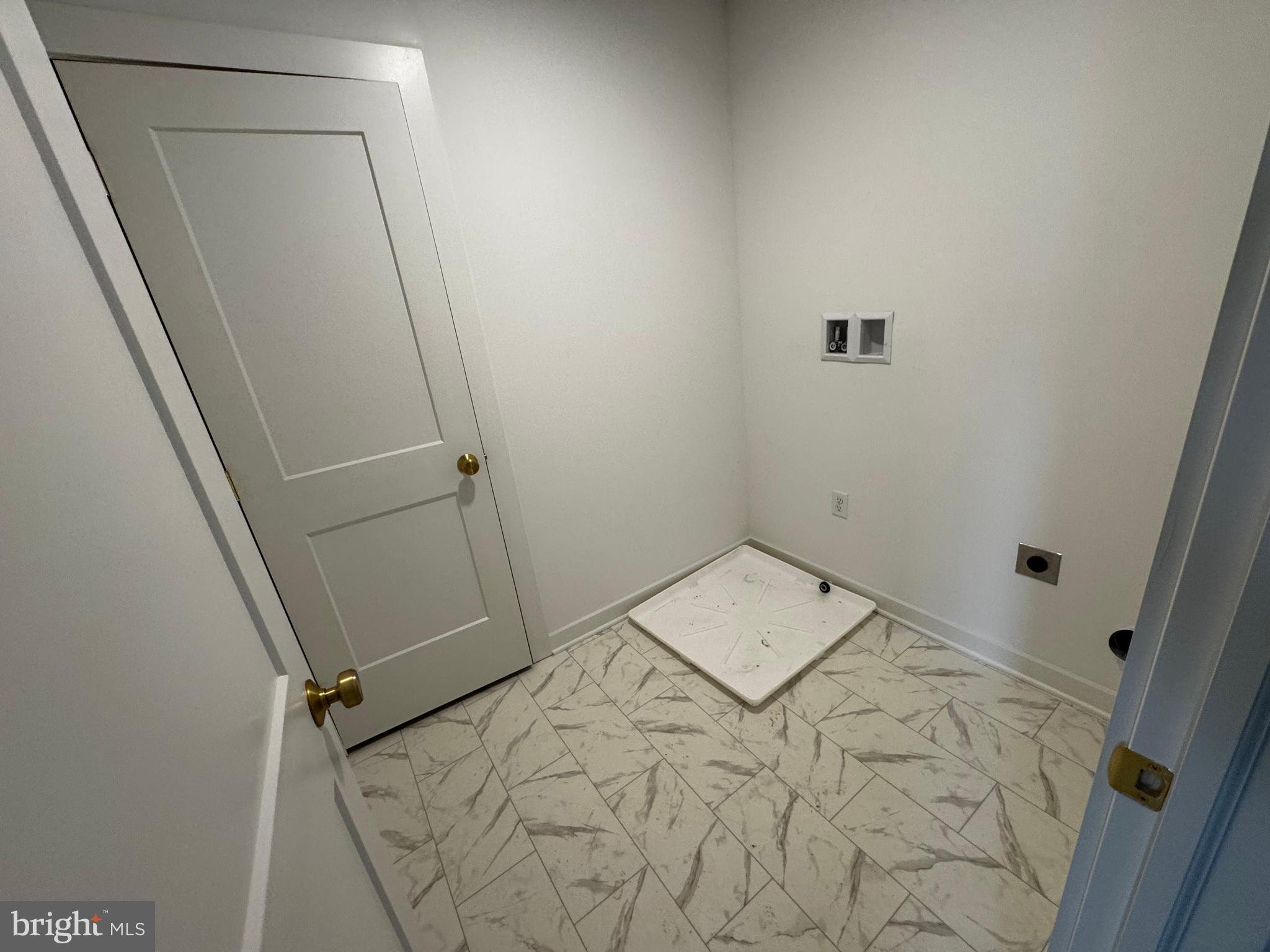 185 Trailside Court Lebanon, PA 17042 - Photo 16 of 17 a view of bathroom