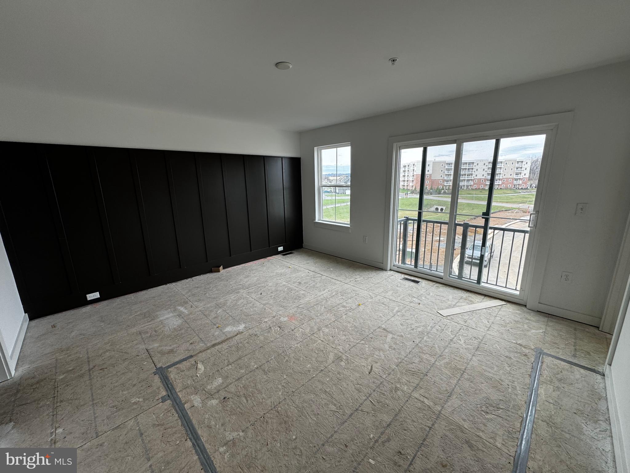 185 Trailside Court Lebanon, PA 17042 - Photo 8 of 17 a view of an empty room with a window