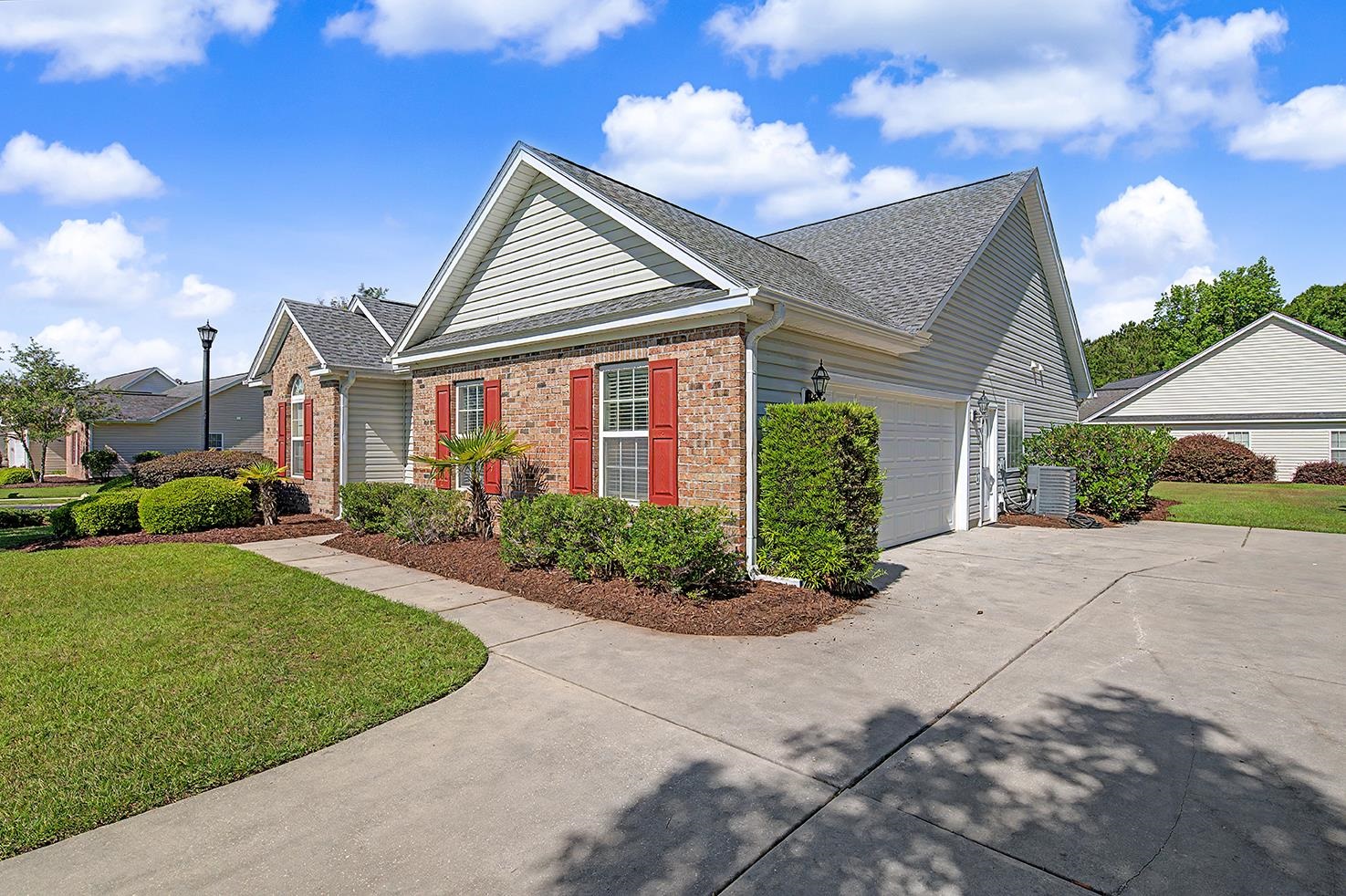 3155 Shorecrest Bay Drive Murrells Inlet, SC 29576 - Photo 4 of 71