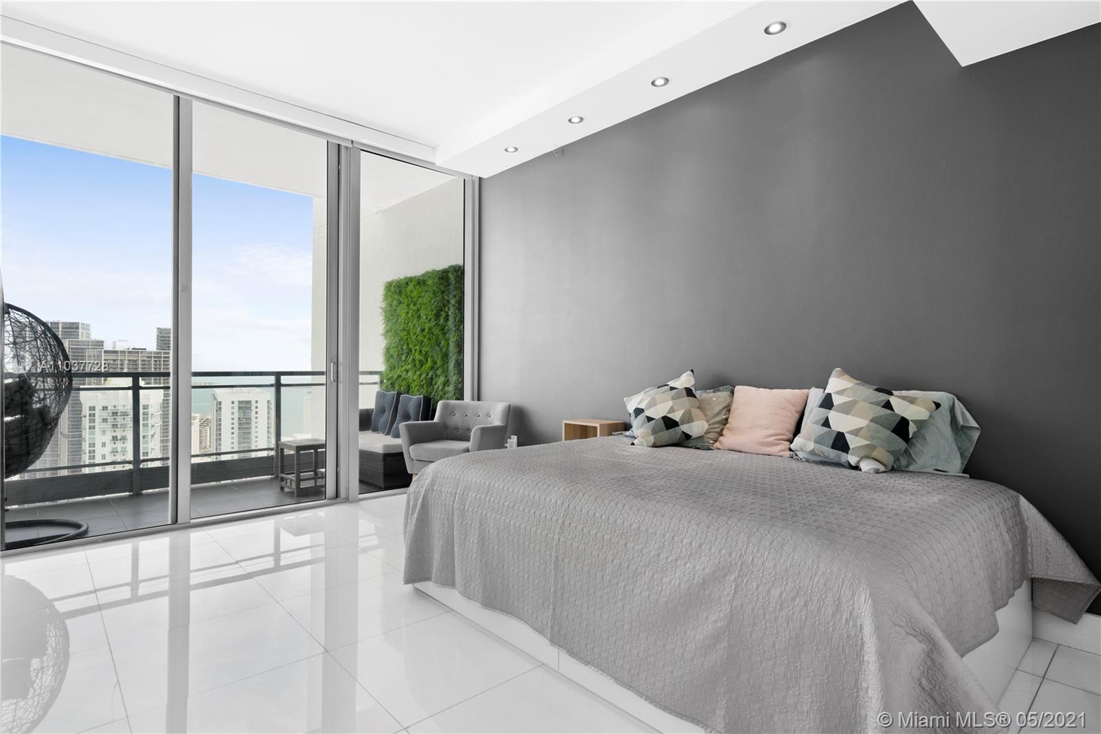 92 Southwest 3rd Street, Unit 5112 Miami, FL 33130 - Photo 18 of 30